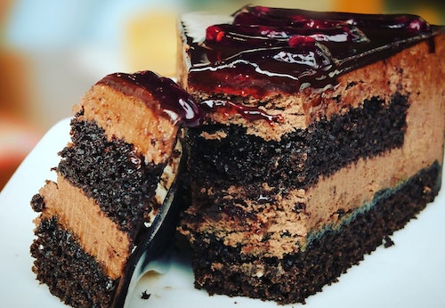 chocolate blueberry cake
